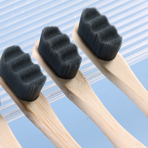 Kit com 12 Escovas de Dentes de Bambu Premium - Bambu UltraSoft