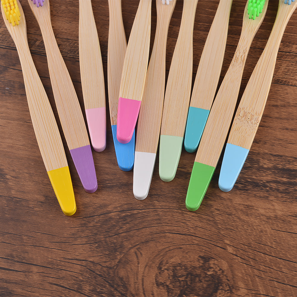 escova_de_dentes_para_kids_coloridas